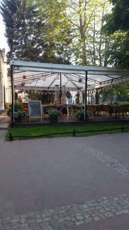Restauracja W Palacu Opatow